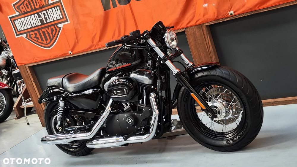 Harley-Davidson Sportster - 2