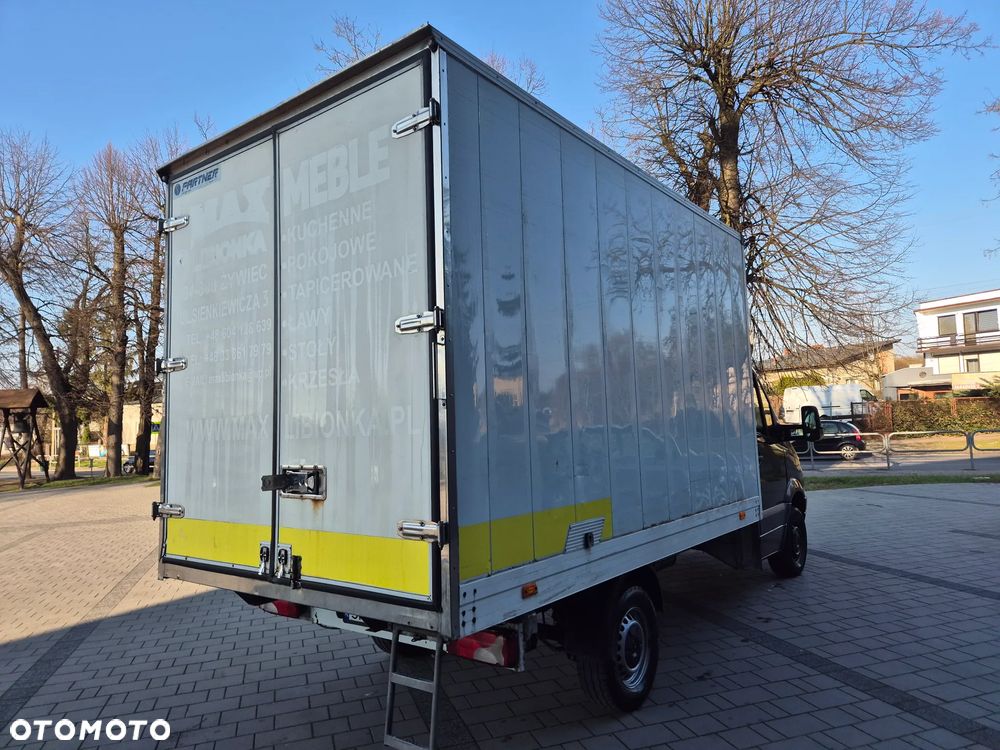 Mercedes-Benz SPRINTER - 5