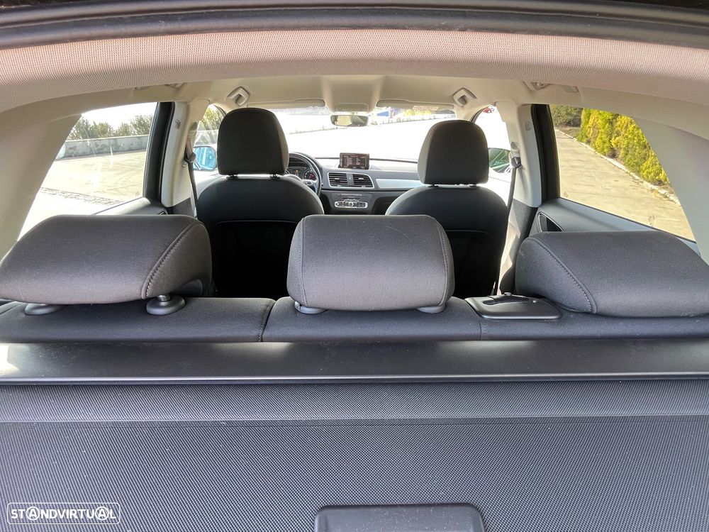 Audi Q3 2.0 TDI S-line - 21