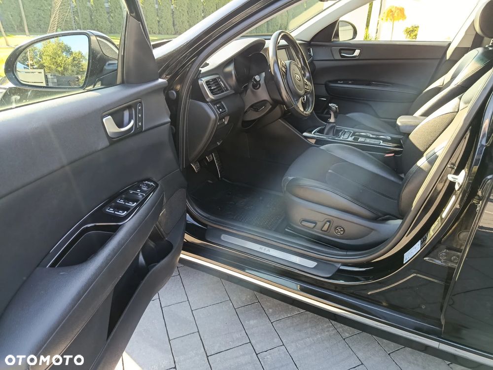 Kia Optima 1.7 CRDI L - 19
