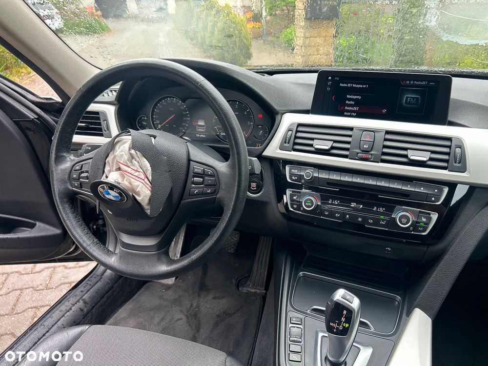 BMW Seria 3 318d Business Edition - 21