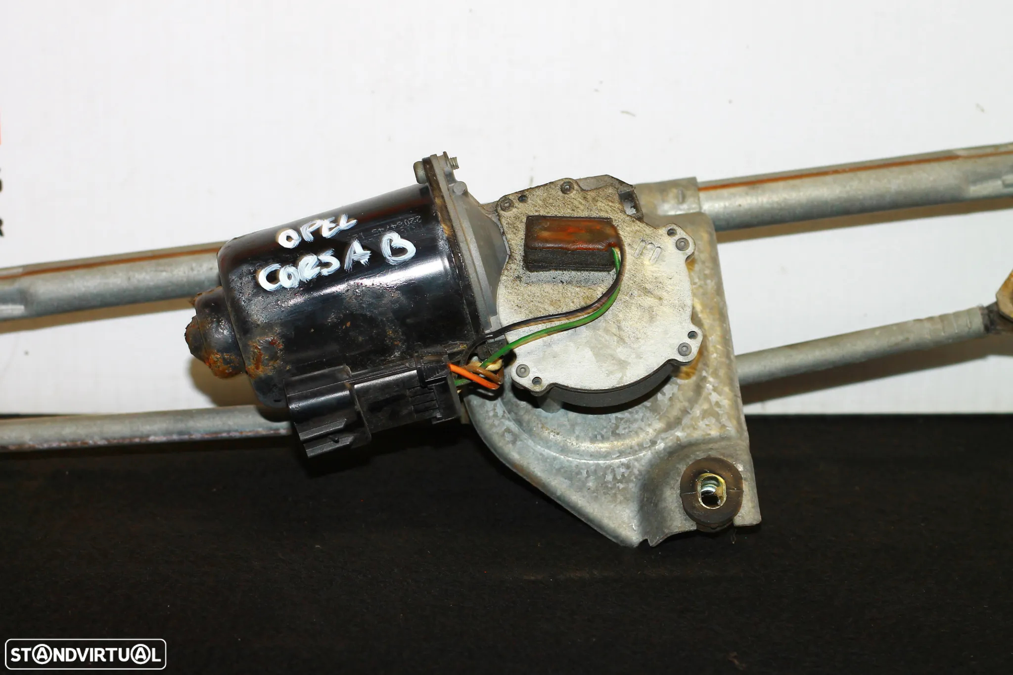 MOTOR LIMPA PARA-BRISAS OPEL CORSA B - 3