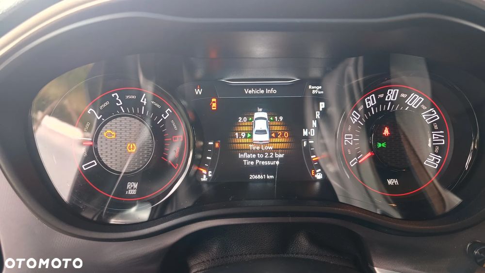Dodge Challenger 5.7 R/T - 21