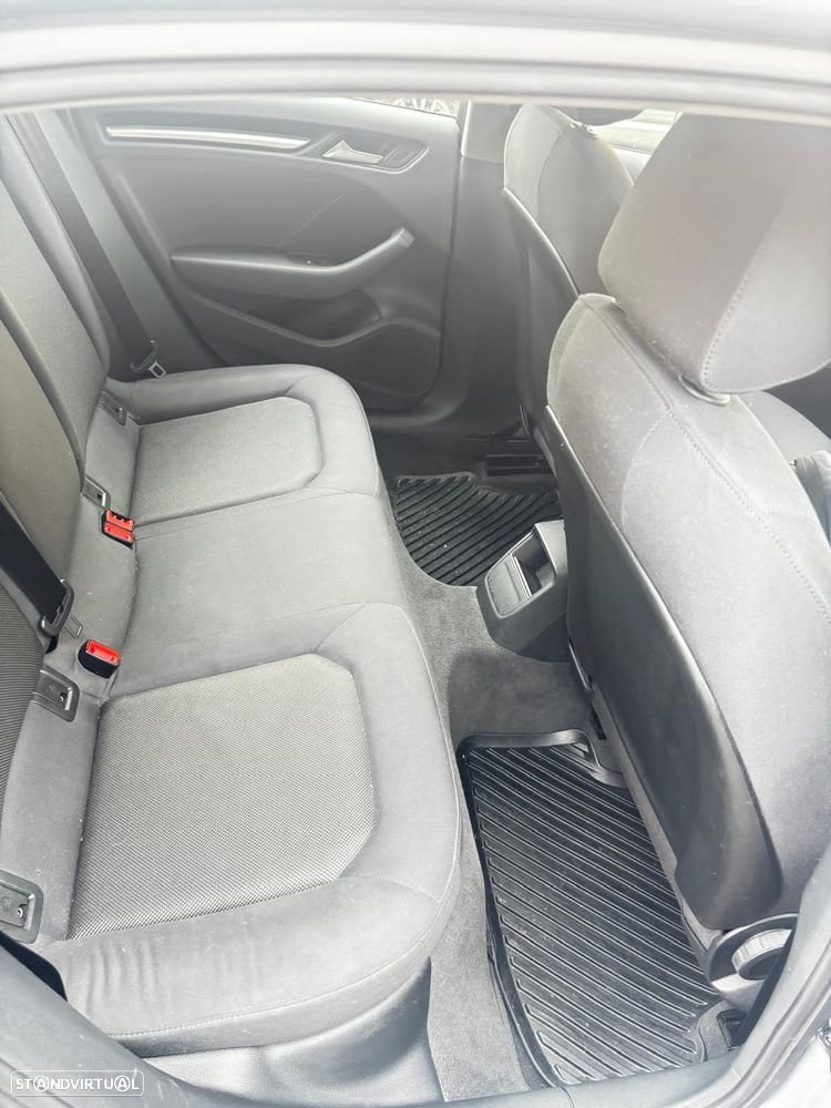 Audi A3 Limousine 1.6 TDI - 6