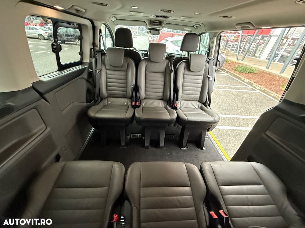 Ford Tourneo Custom Bus 320 2.0 EcoBlue 185 CP L2H1 Titanium X Aut. - 6
