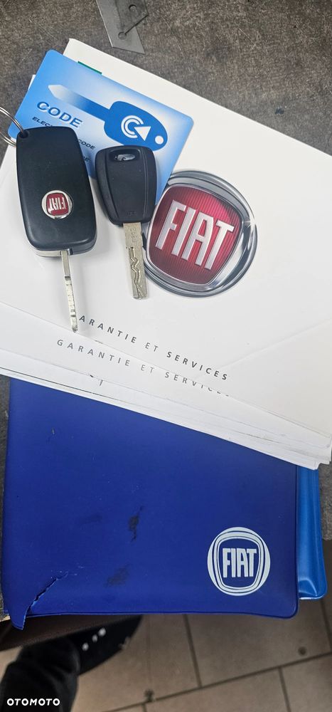 Fiat Qubo 1.4 8V Lounge - 26