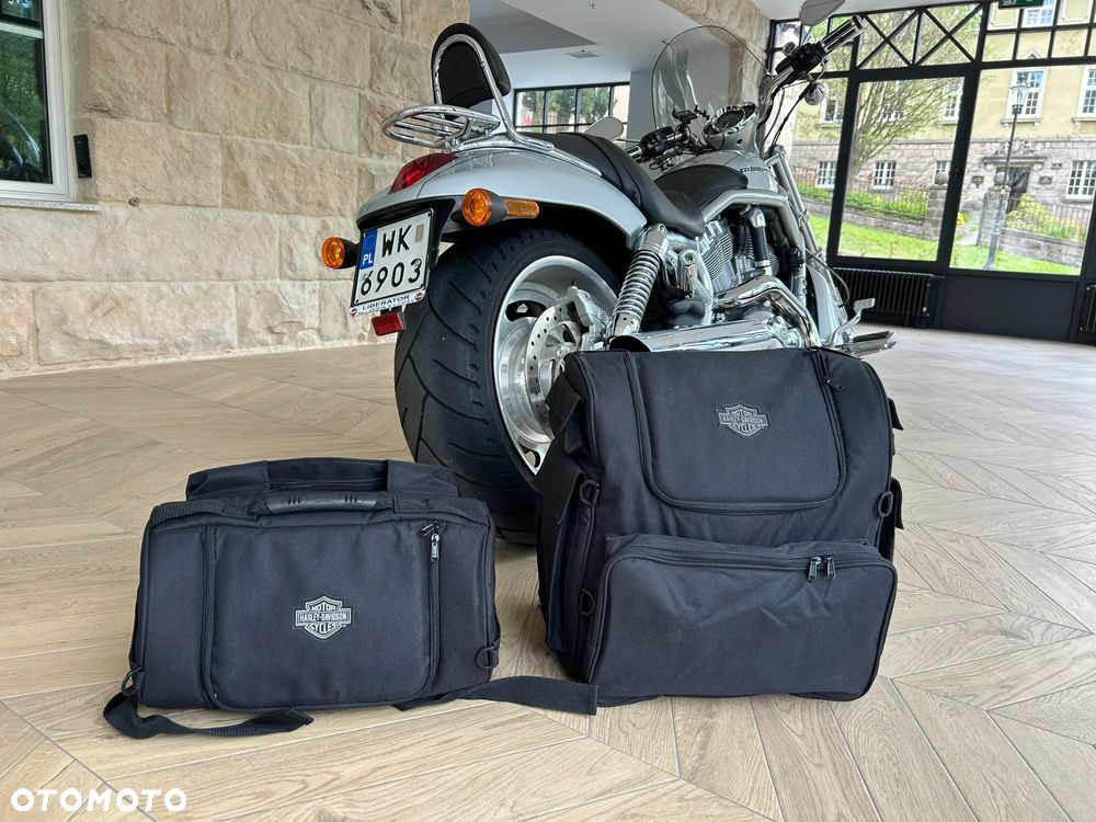 Harley-Davidson V-Rod Street Rod - 17