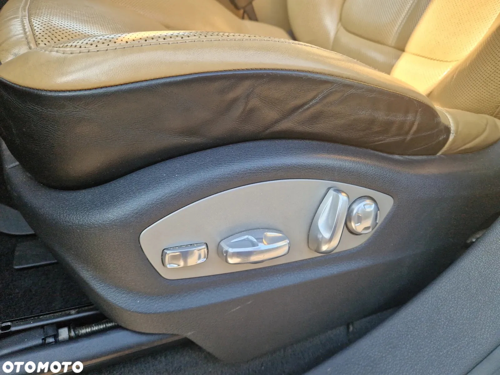 Porsche Cayenne Platinum Edition - 18