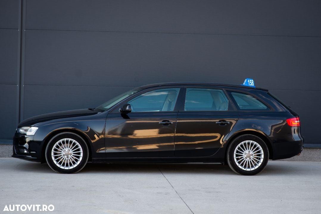 Audi A4 Avant 2.0 TDI DPF multitronic Ambiente - 9