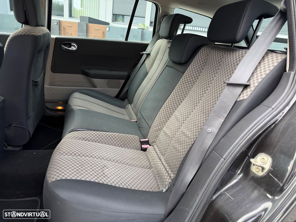 Renault Mégane Break 1.5 dCi Confort - 14