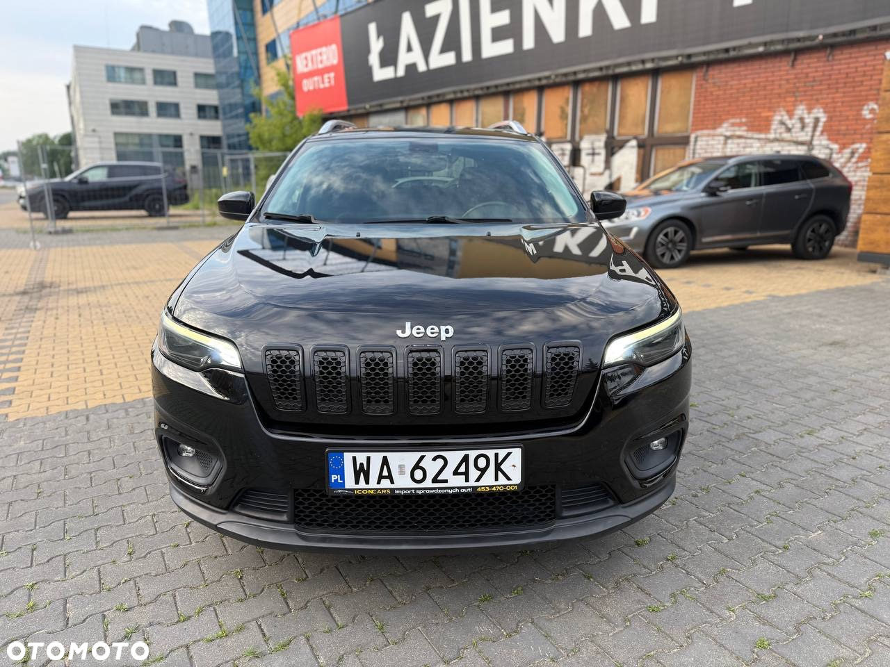 Jeep Cherokee - 2