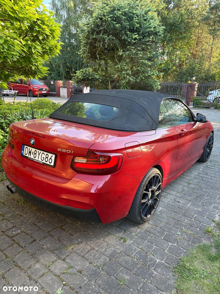 BMW Seria 2 220i M Sport - 9