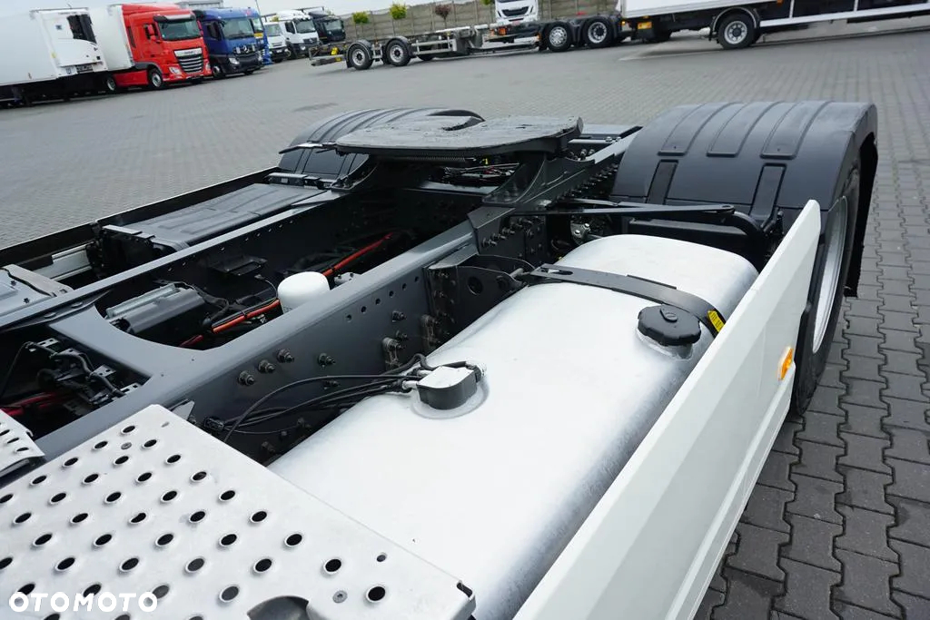Volvo FH / 460 / EURO 6 / ACC / I -COOL / GLOBETROTTER - 33