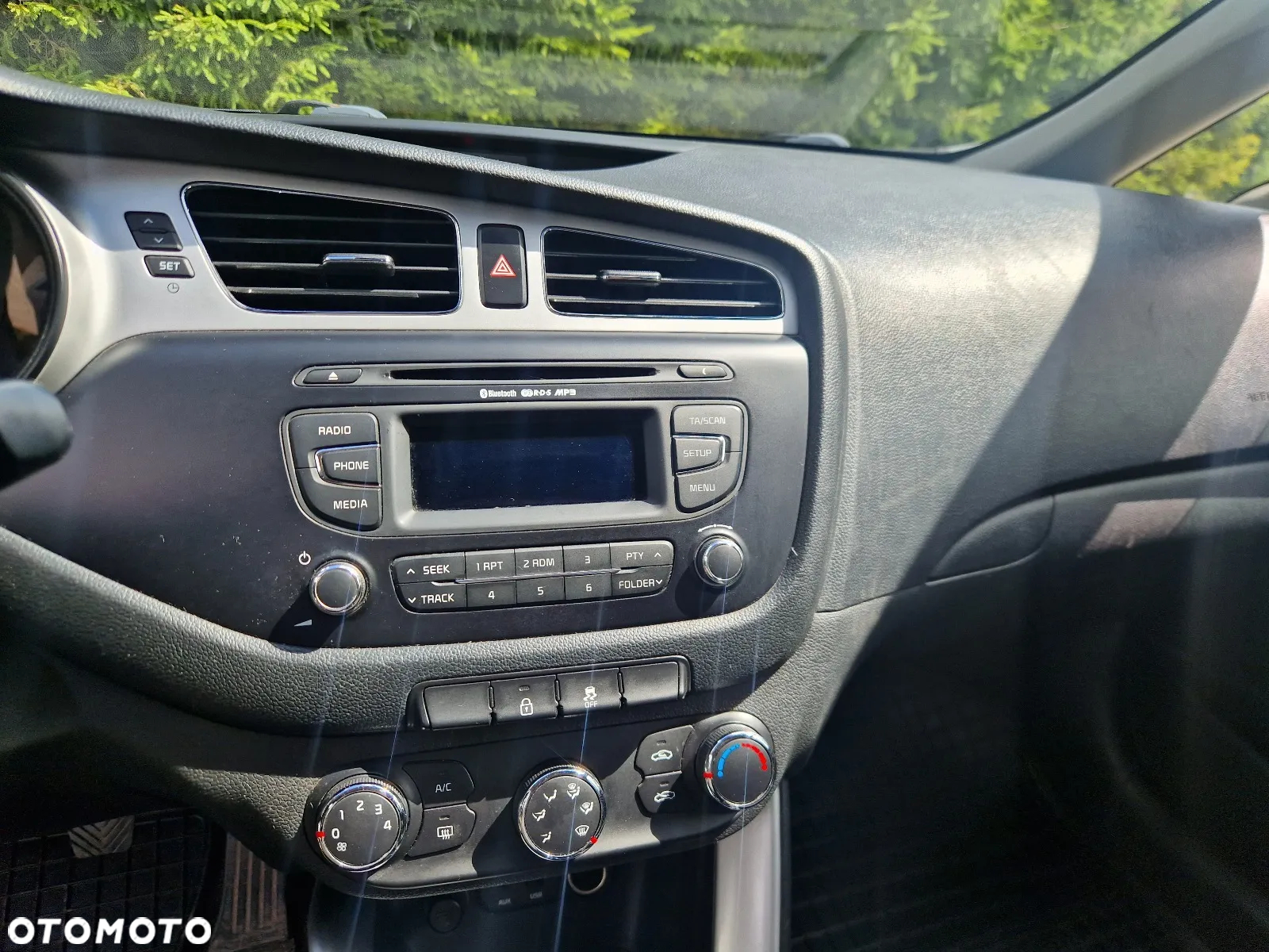 Kia Ceed Cee'd 1.6 CRDi M - 24