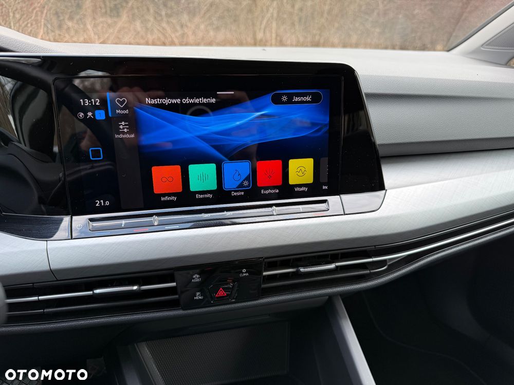 Volkswagen Golf - 30