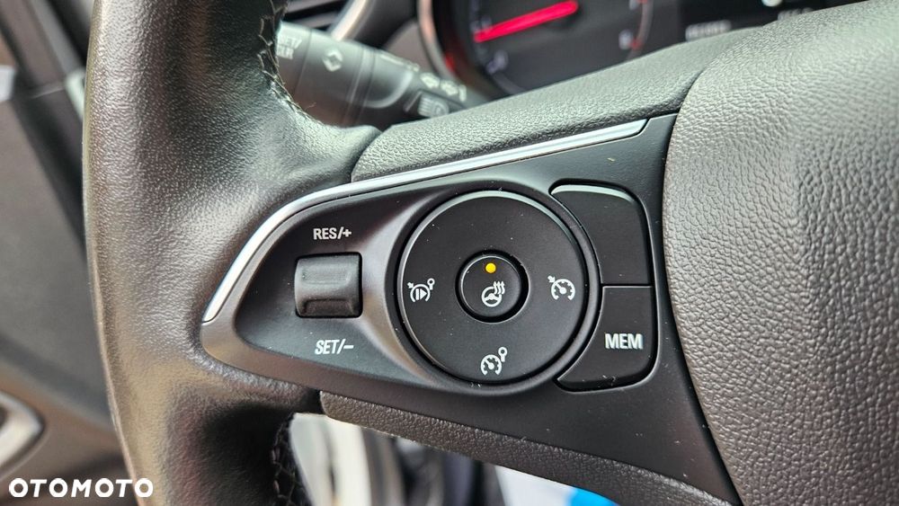 Opel Crossland 1.2 Automatik Business Edition - 23