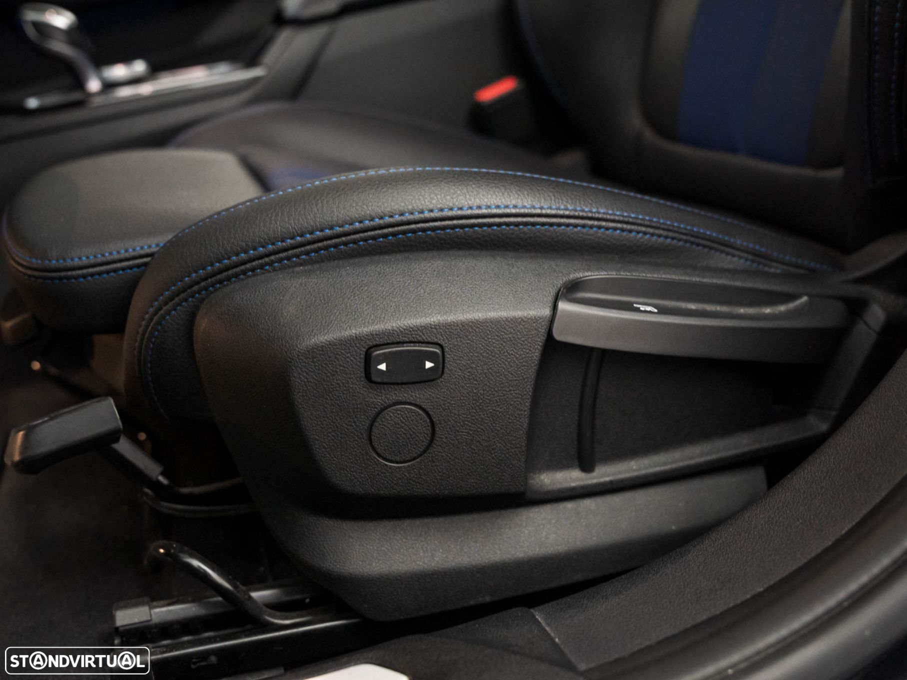 BMW 118 i Pack Desportivo M Auto - 18