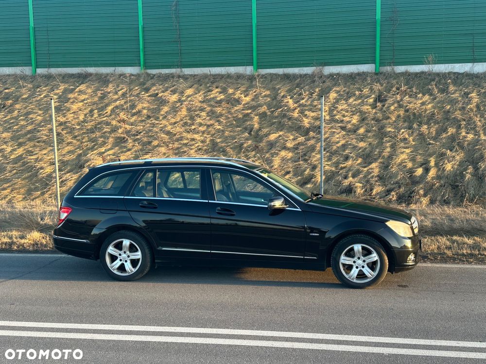Mercedes-Benz Klasa C 180 K BlueEff Elegance - 4
