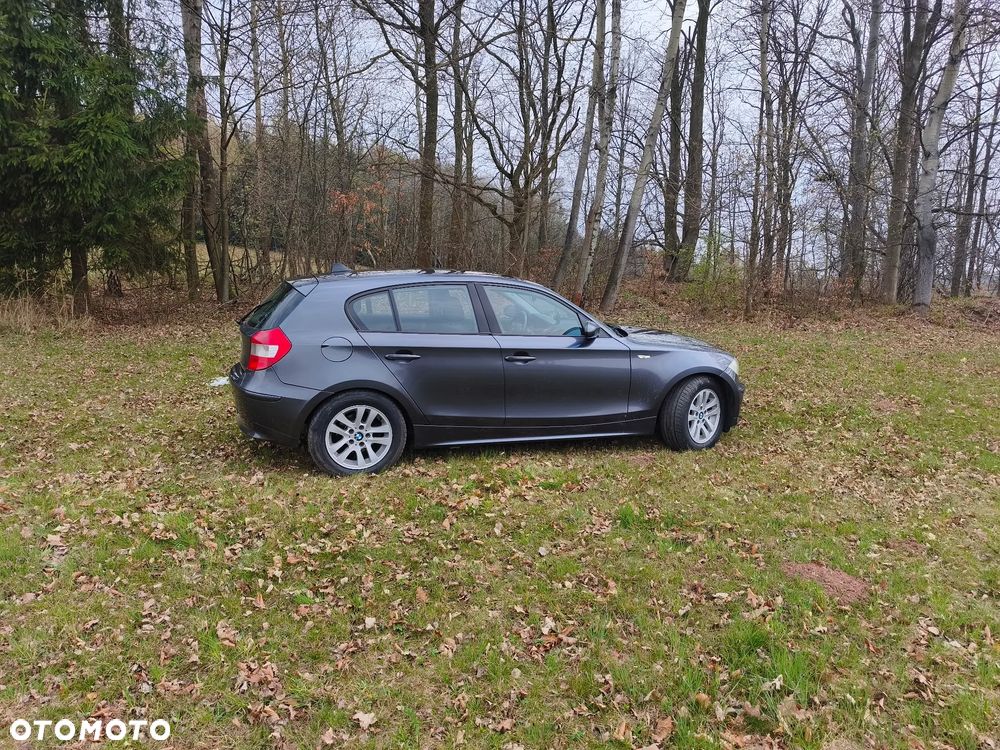 BMW Seria 1 - 1