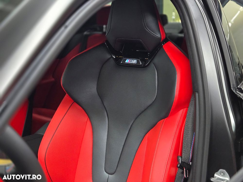 BMW M5 xDrive AT PHEV - 2