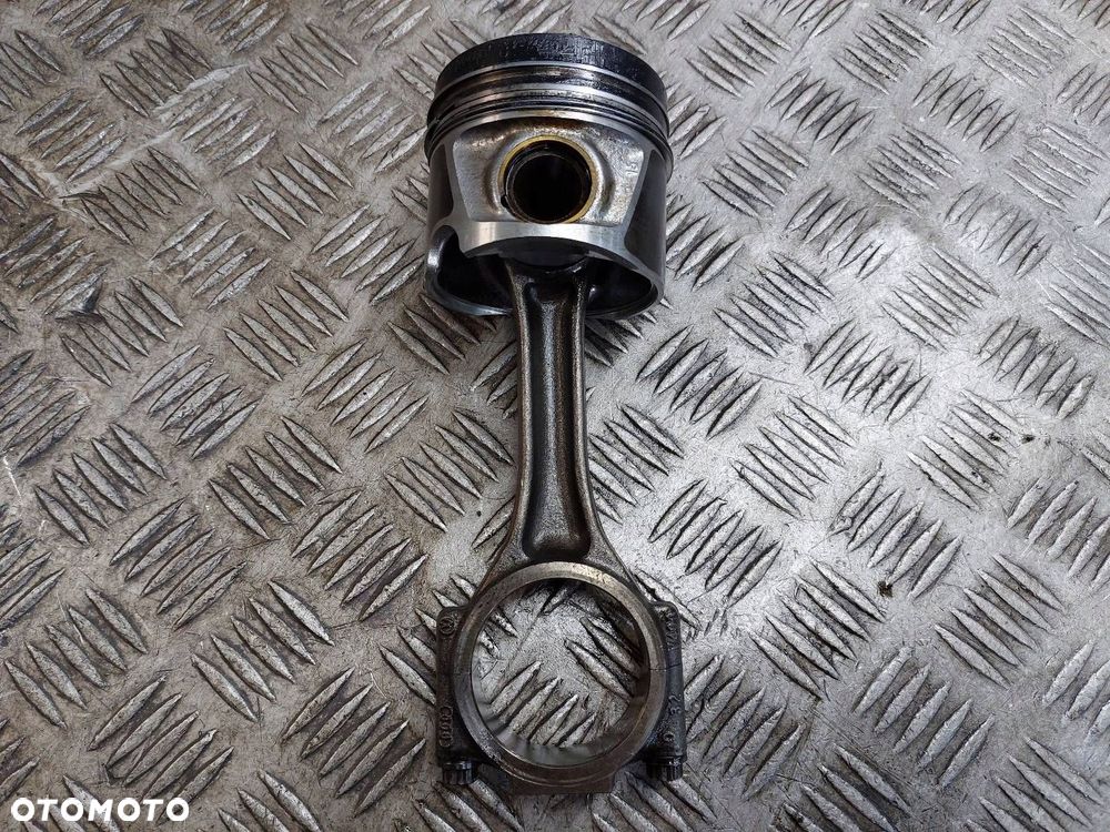 TŁOK + KORBOWÓD 1 SZTUKA VOLKSWAGEN PASSAT B6 2.0 TDI BMR - 2