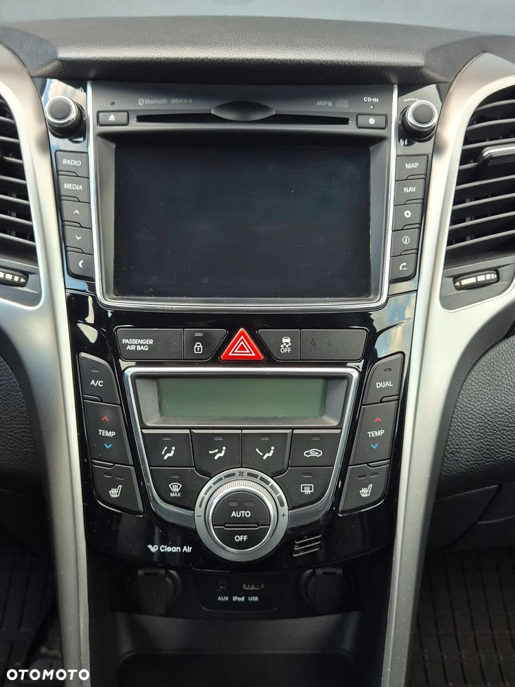 Hyundai i30 1.4 Premium - 22