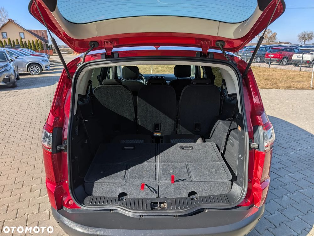 Ford S-Max 2.0 TDCi DPF Titanium - 38