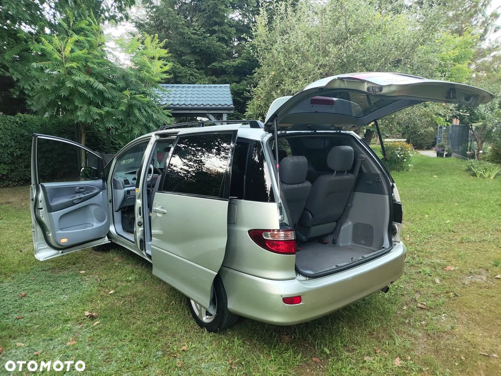 Toyota Previa 2.0 D-4D Linea Terra - 17