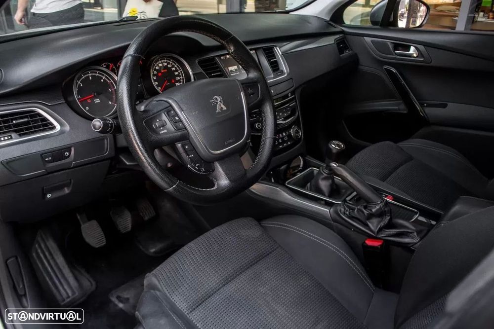 Peugeot 508 SW - 23