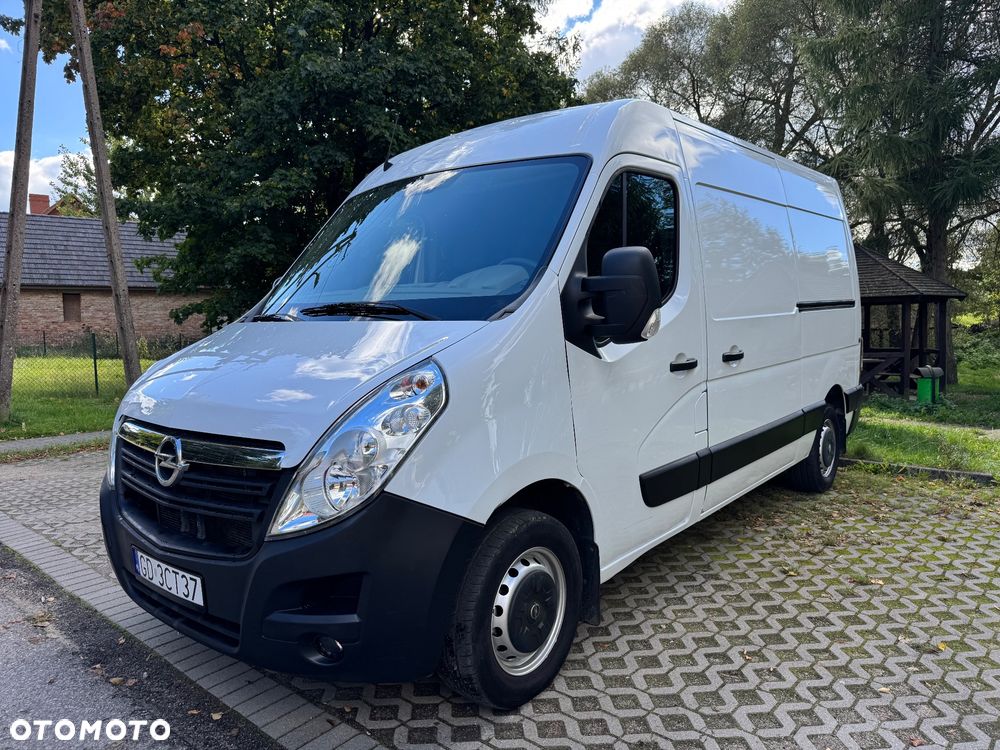 Opel Movano