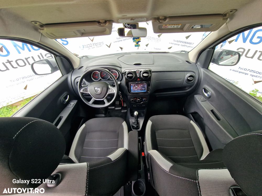 Dacia Lodgy TCe 115 Stepway Celebration - 17
