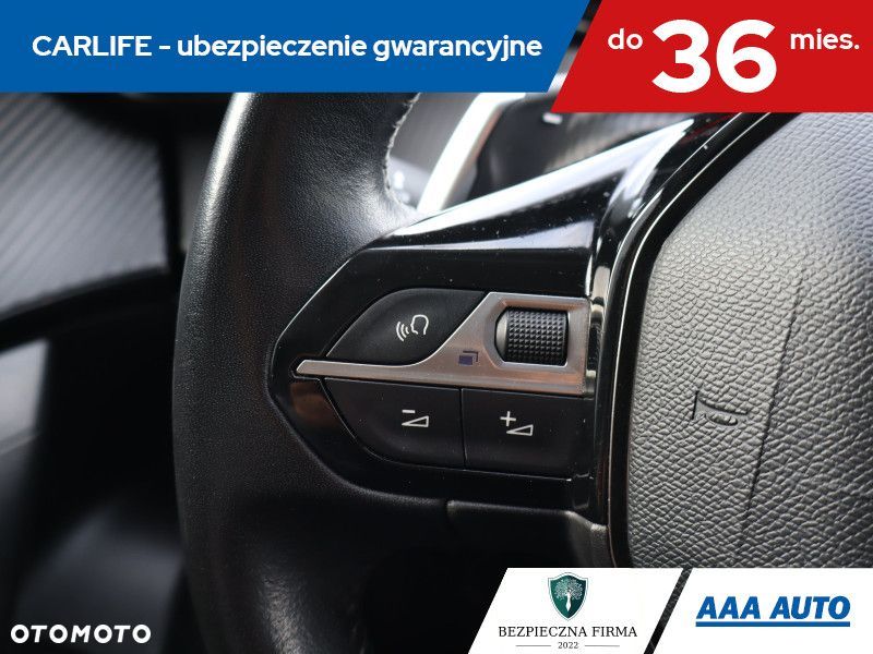 Peugeot 2008 - 18