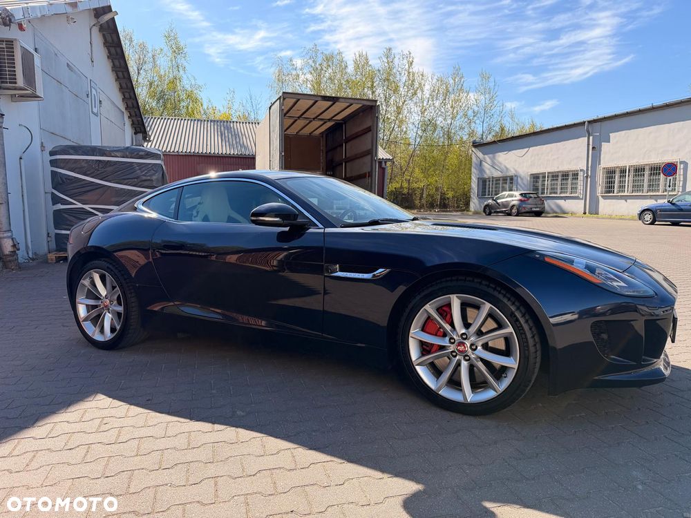 Jaguar F-Type - 27
