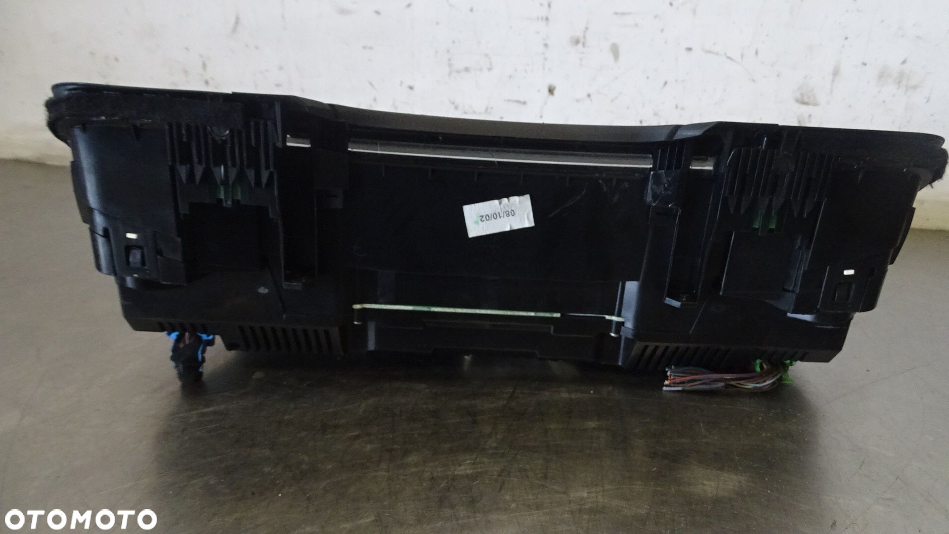 LICZNIK AUDI A4 B6 1.9 8E0920900K - 8