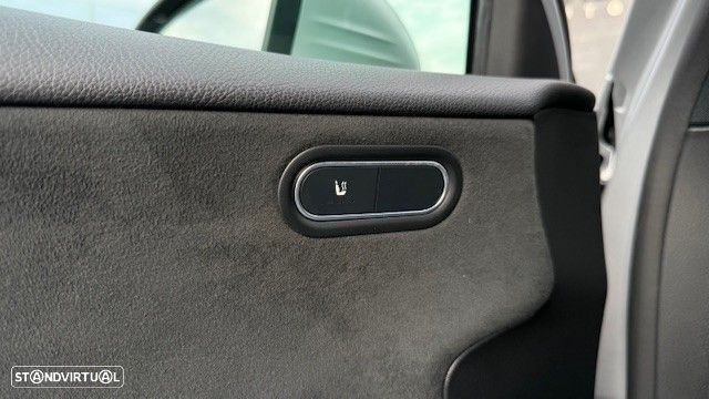 Mercedes-Benz A 250 e AMG Line - 23