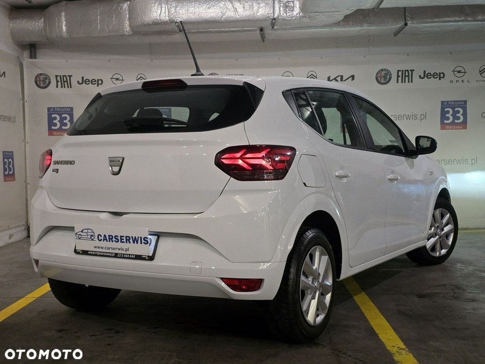 Dacia Sandero - 6