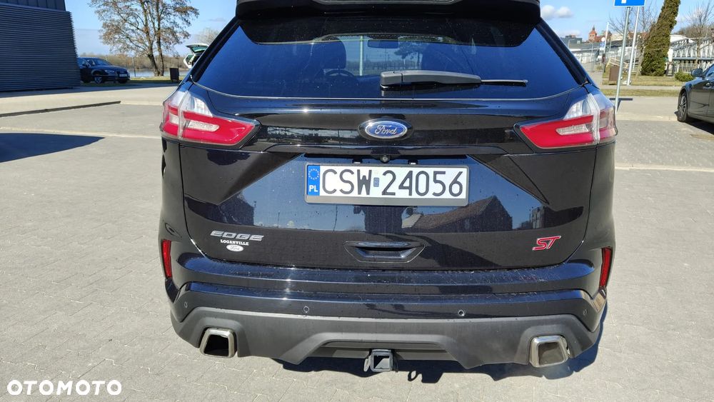 Ford Edge - 12