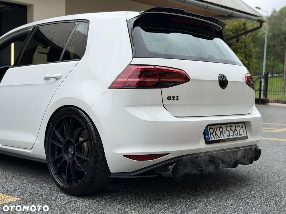 Volkswagen Golf 2.0 TSI BMT GTI DSG - 2