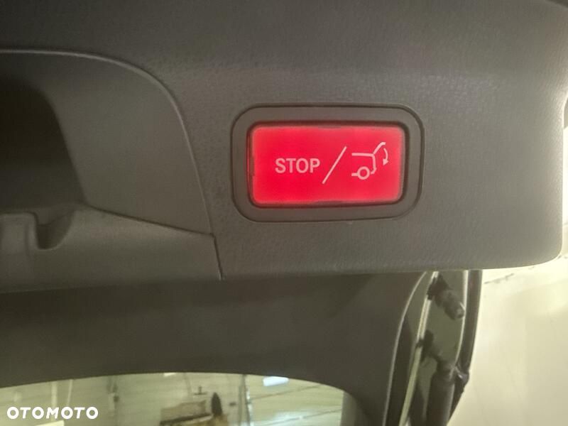 Mercedes-Benz GLC 220 d 4-Matic - 24