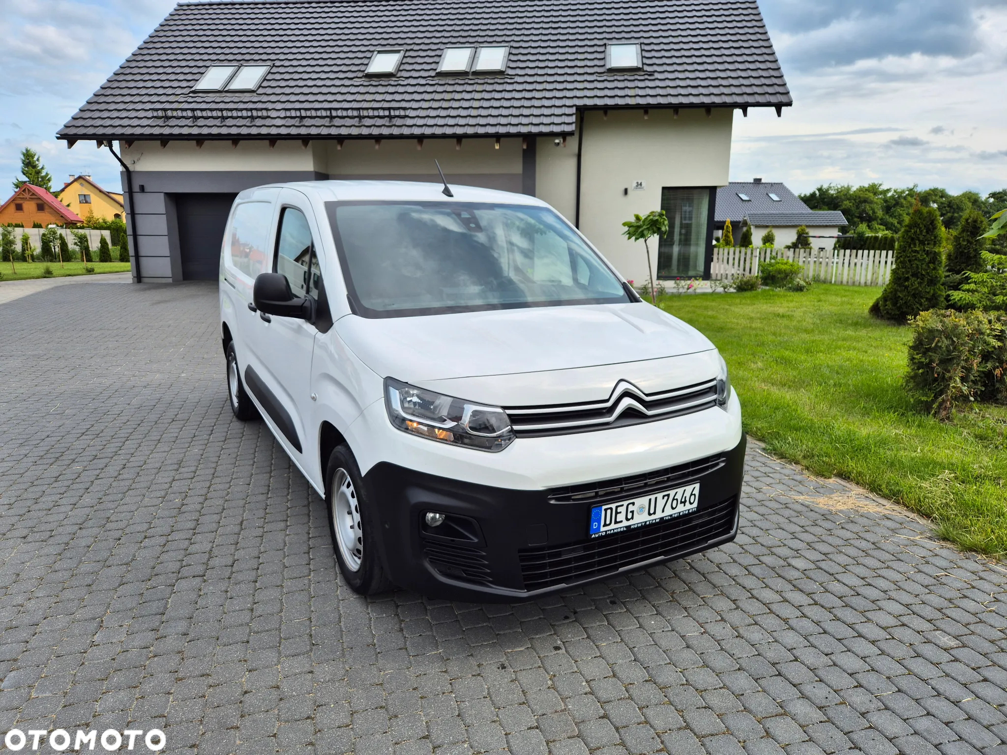 Citroën Berlingo XL BlueHDi 130 FEEL PACK - 22