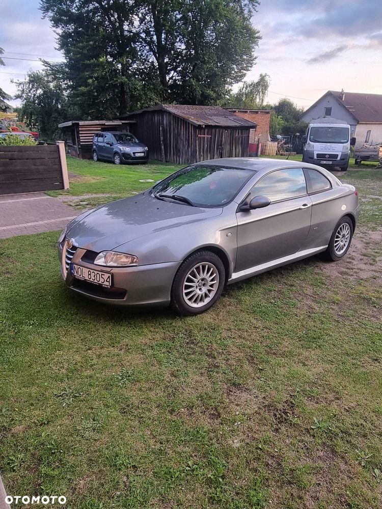 Alfa Romeo GT - 1
