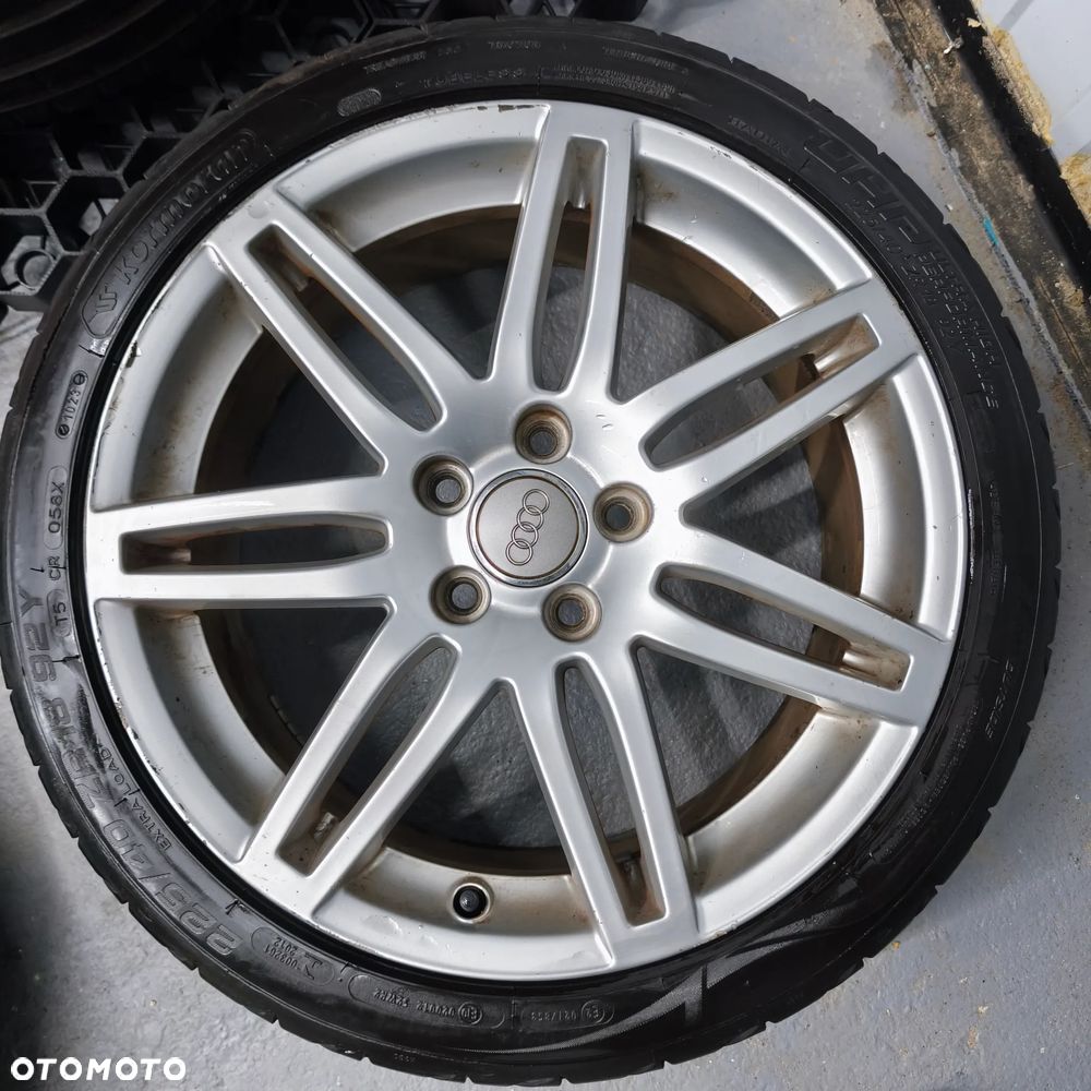 Felgi Audi A3 S-line 18" | 8P0601025BA | Do renowacji / Jedna krzywa - 9