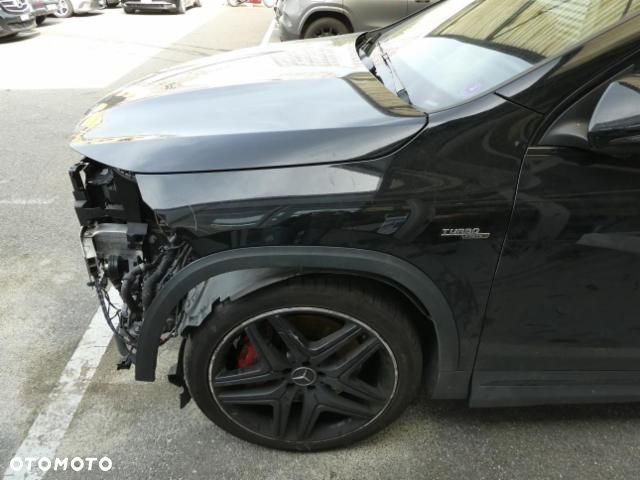 Mercedes-Benz GLA AMG 45 S 4Matic+ AMG Speedshift DCT 8G - 6