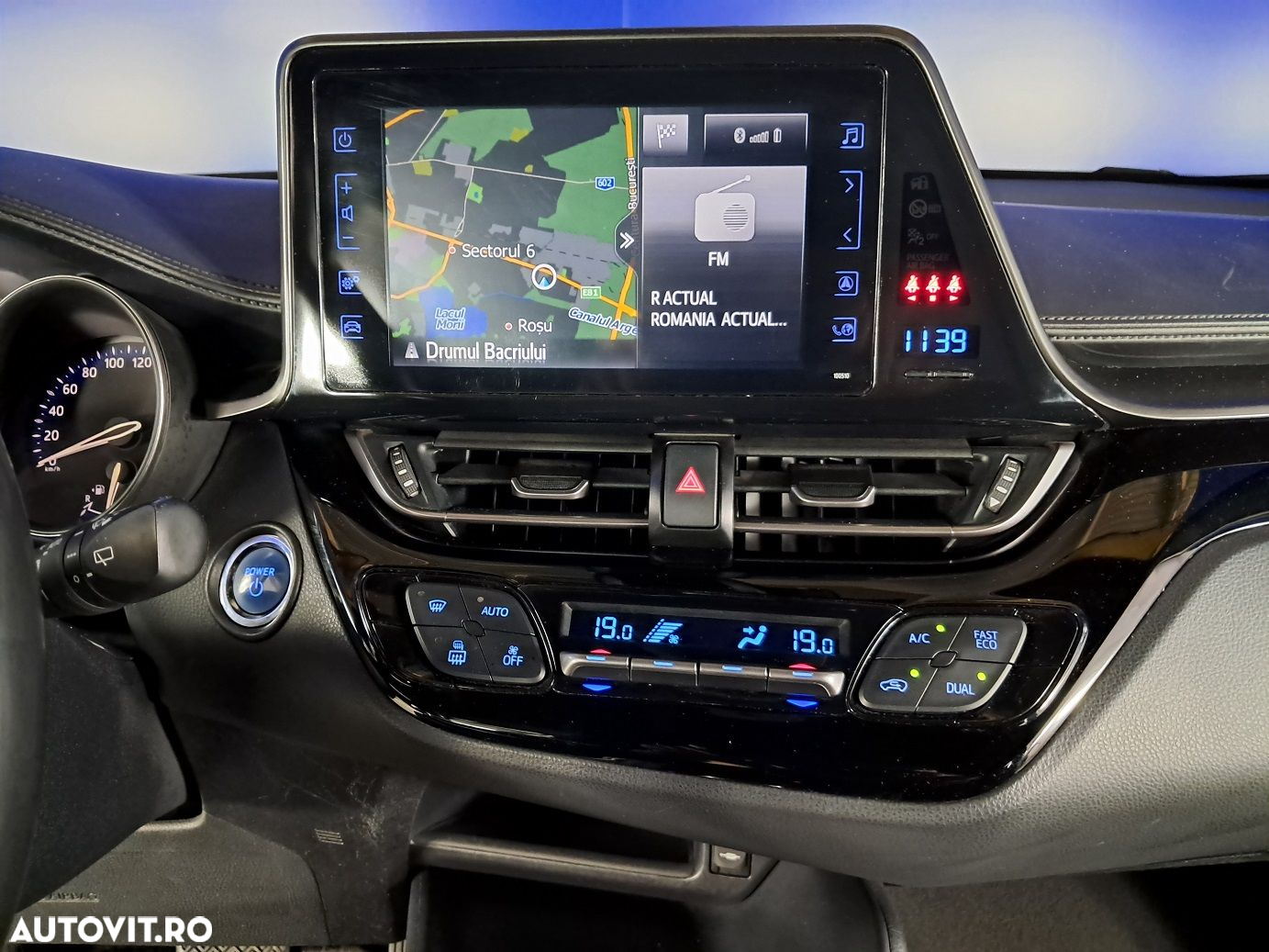 Toyota C-HR - 15
