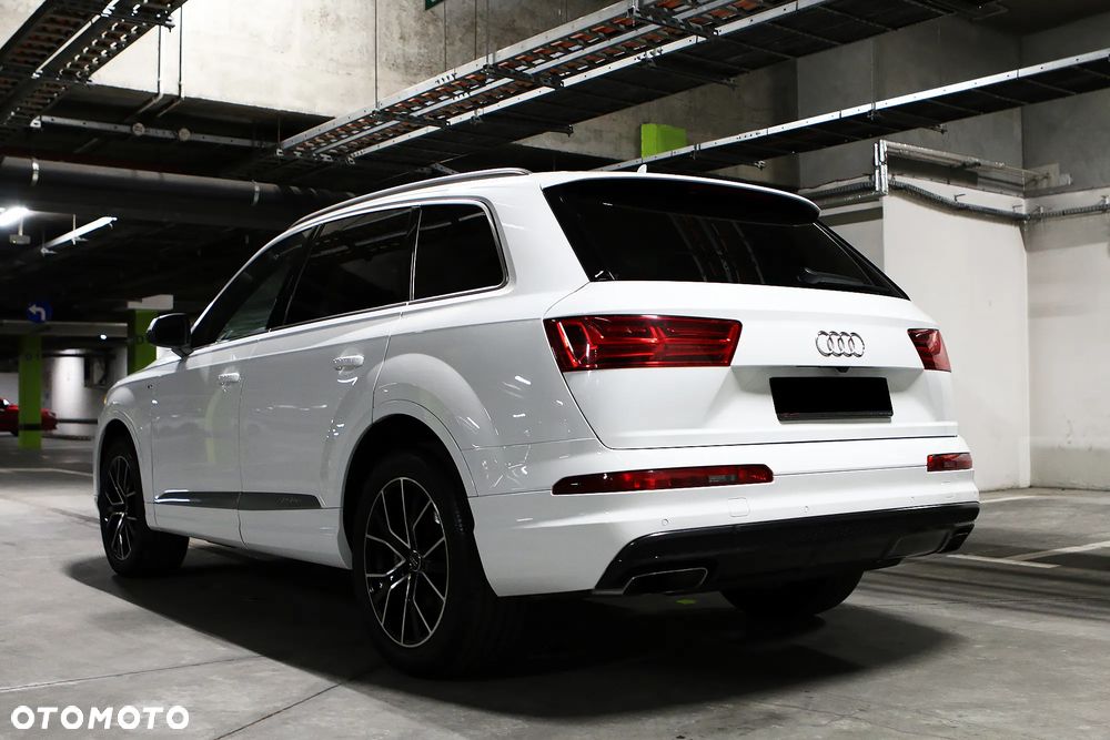 Audi Q7 - 13