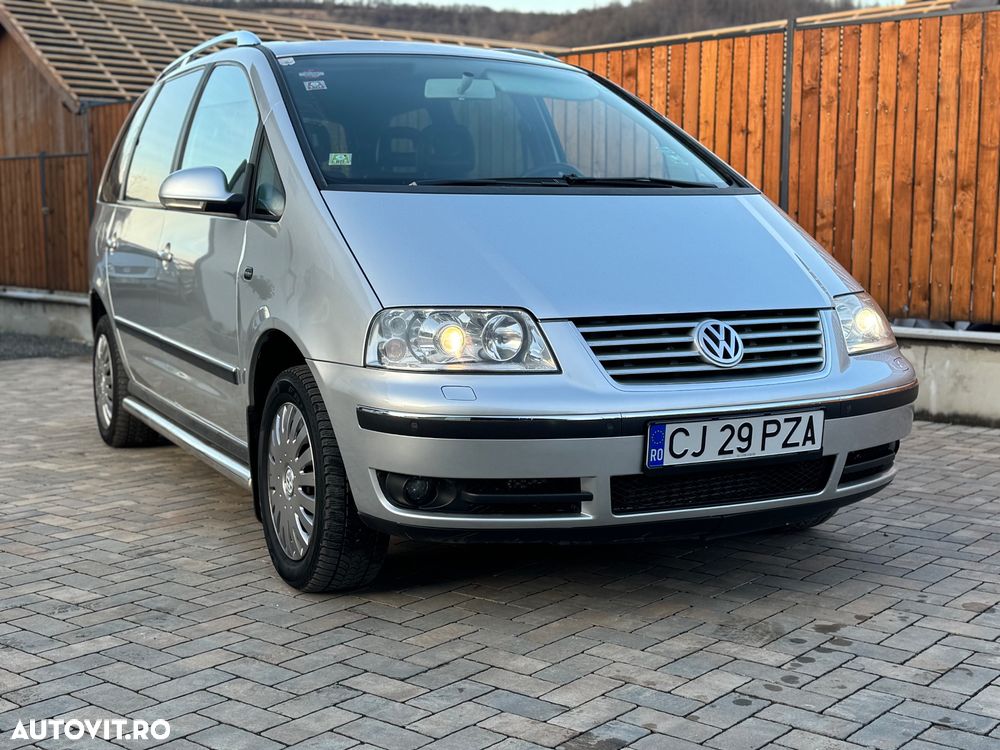 Volkswagen Sharan 1.9 TDI 4Motion - 7
