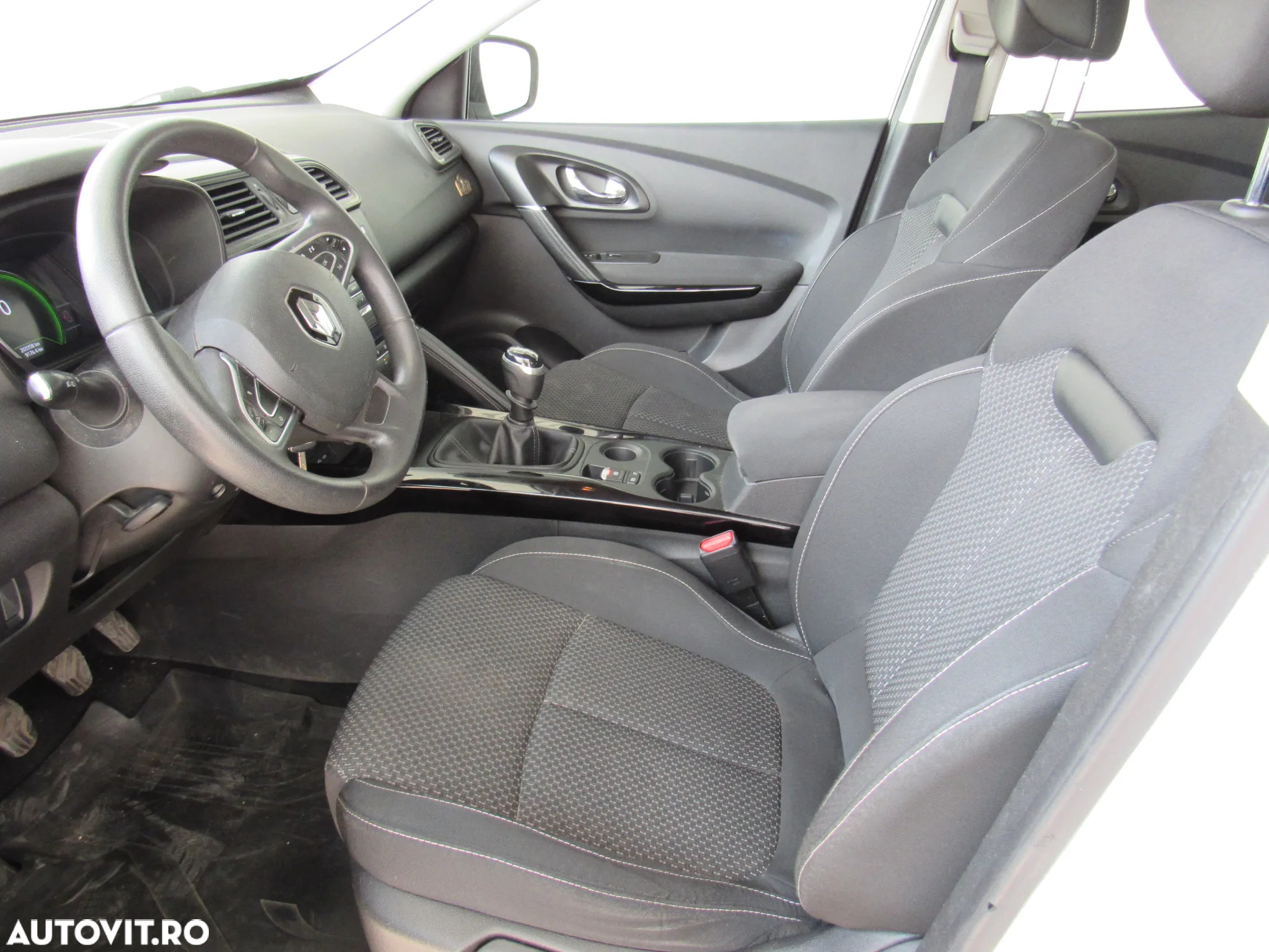 Renault Kadjar TCe 140 GPF Life - 6