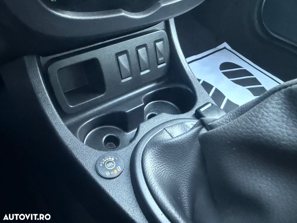 Dacia Duster 1.6 4x2 Prestige - 6