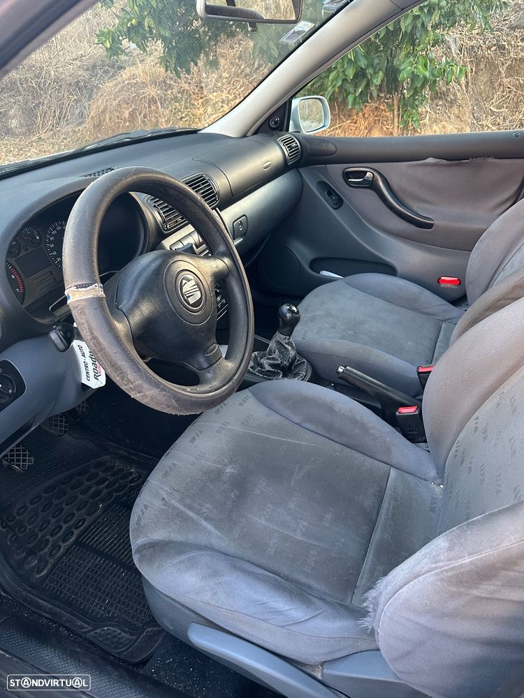 SEAT Leon 1.6 Signo - 5