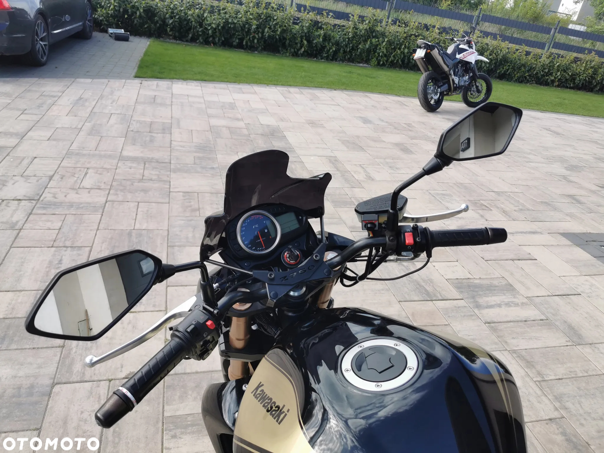 Kawasaki Z - 15
